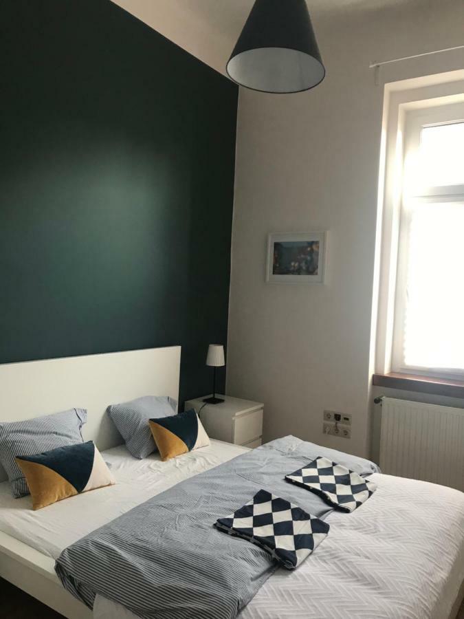 French Touch Apartment With Free Parking Budapeste Exterior foto