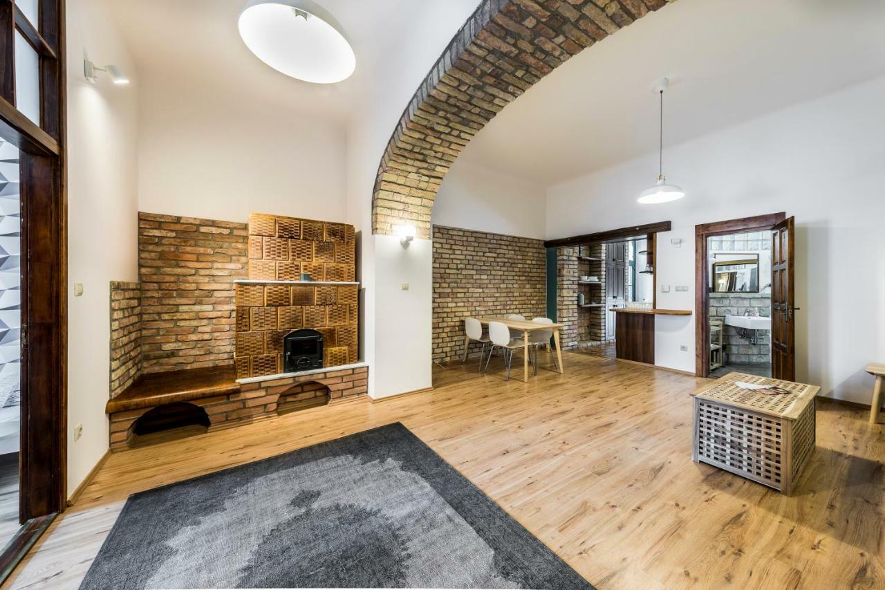 French Touch Apartment With Free Parking Budapeste Exterior foto